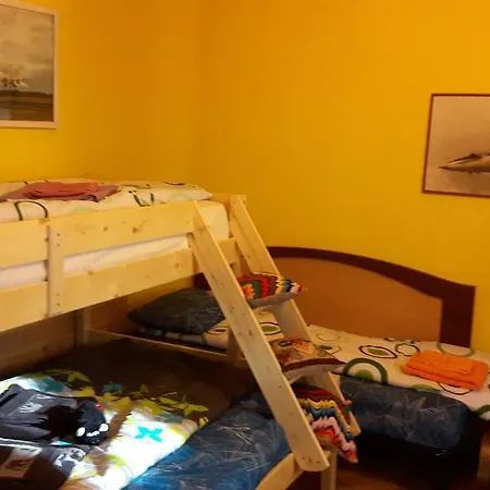 بيت شباب Smar't Flight